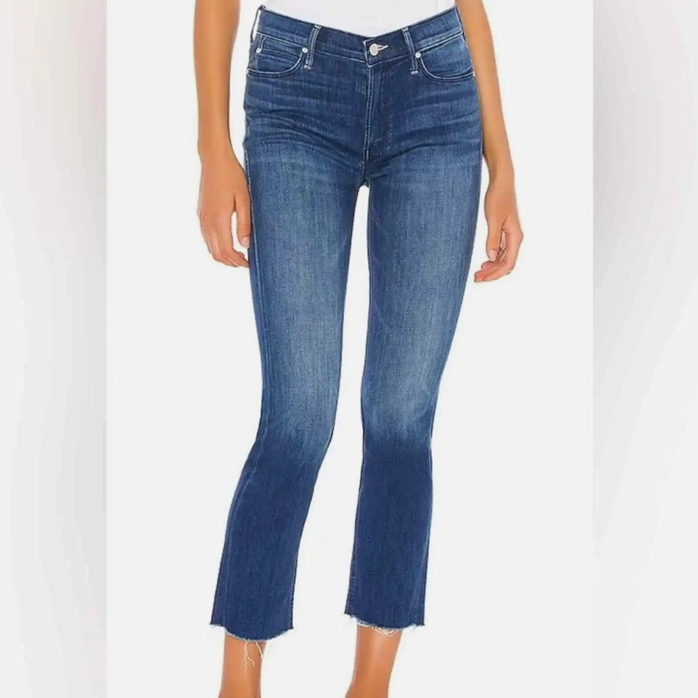 MOTHER The Mid Rise Dazzler Crop Fray